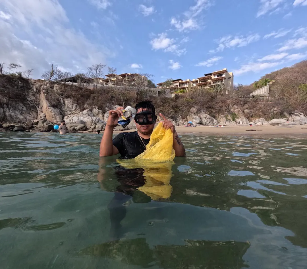 Beach and Seabed Cleanup at Arrocito