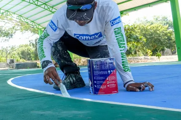 Todos Santos: School Court Painting Rehabilitation