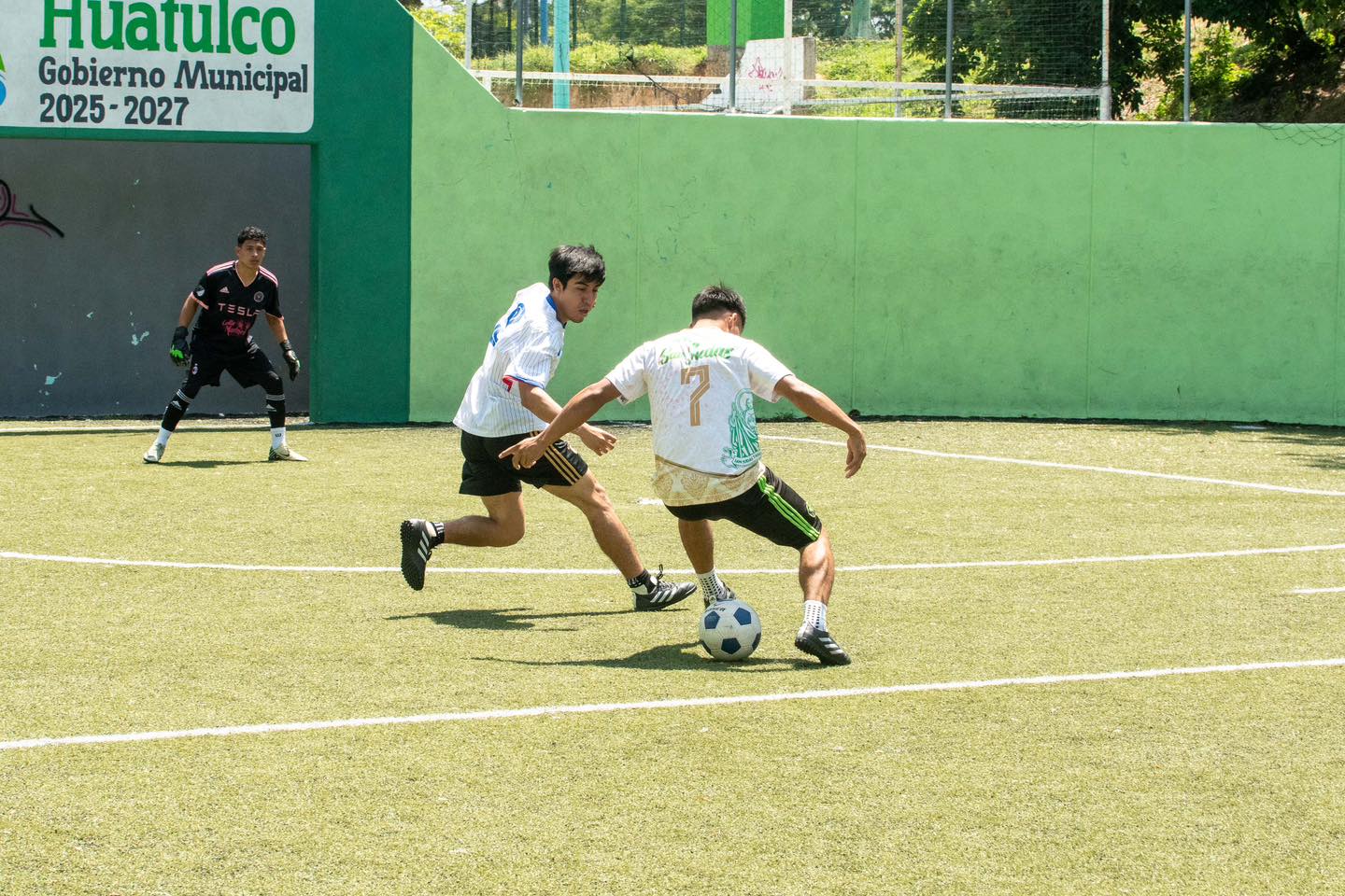 Imagen de Passion and Talent in Every Play