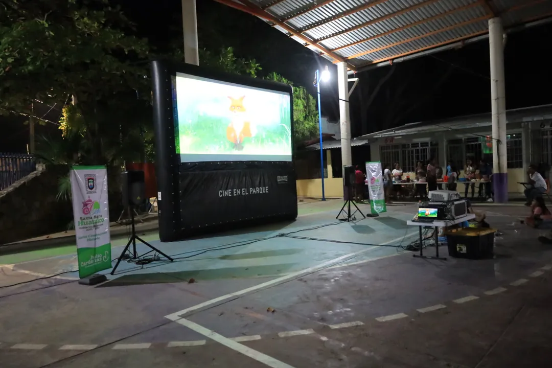 Imagen de Santa María Huatulco: Children's Film Screening
