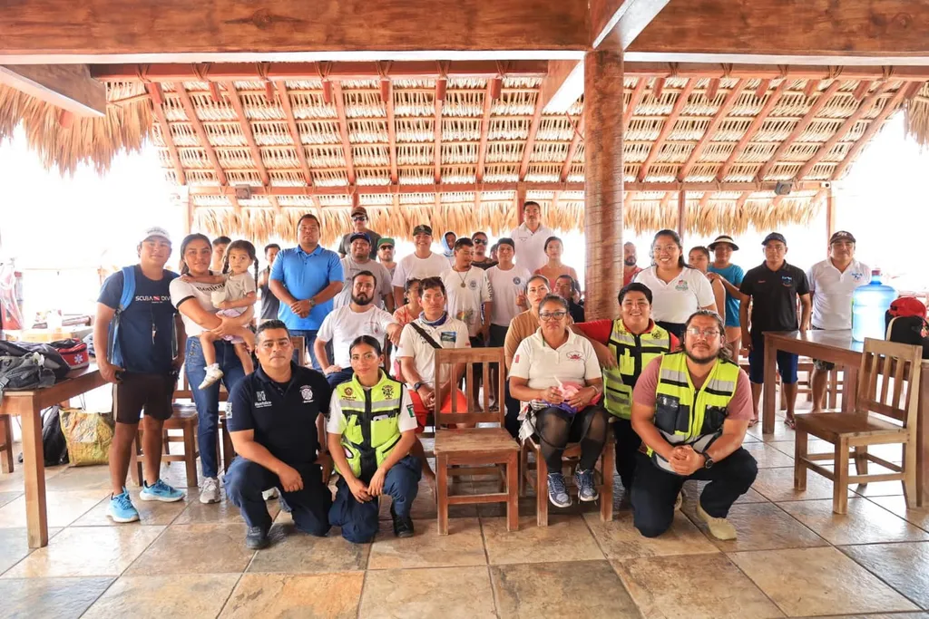 First Aid Training for Tourism Service Providers in Playa La Entrega