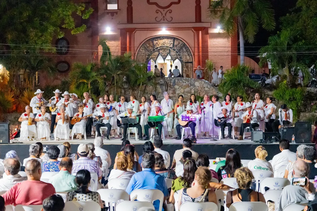  Tarde de tradición y música en La Crucecita