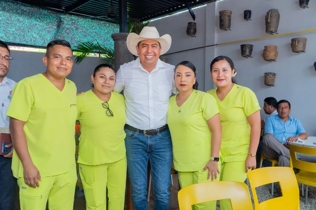 Huatulco Recognizes and Celebrates Nursing Staff