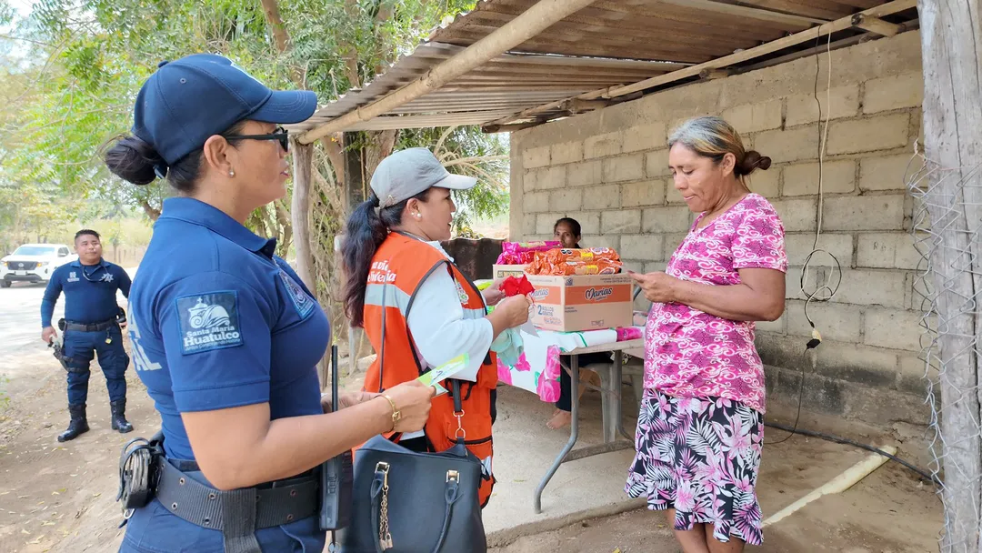 Día Naranja: Dan a conocer servicios gratuitos del IMMUJER en Huatulco