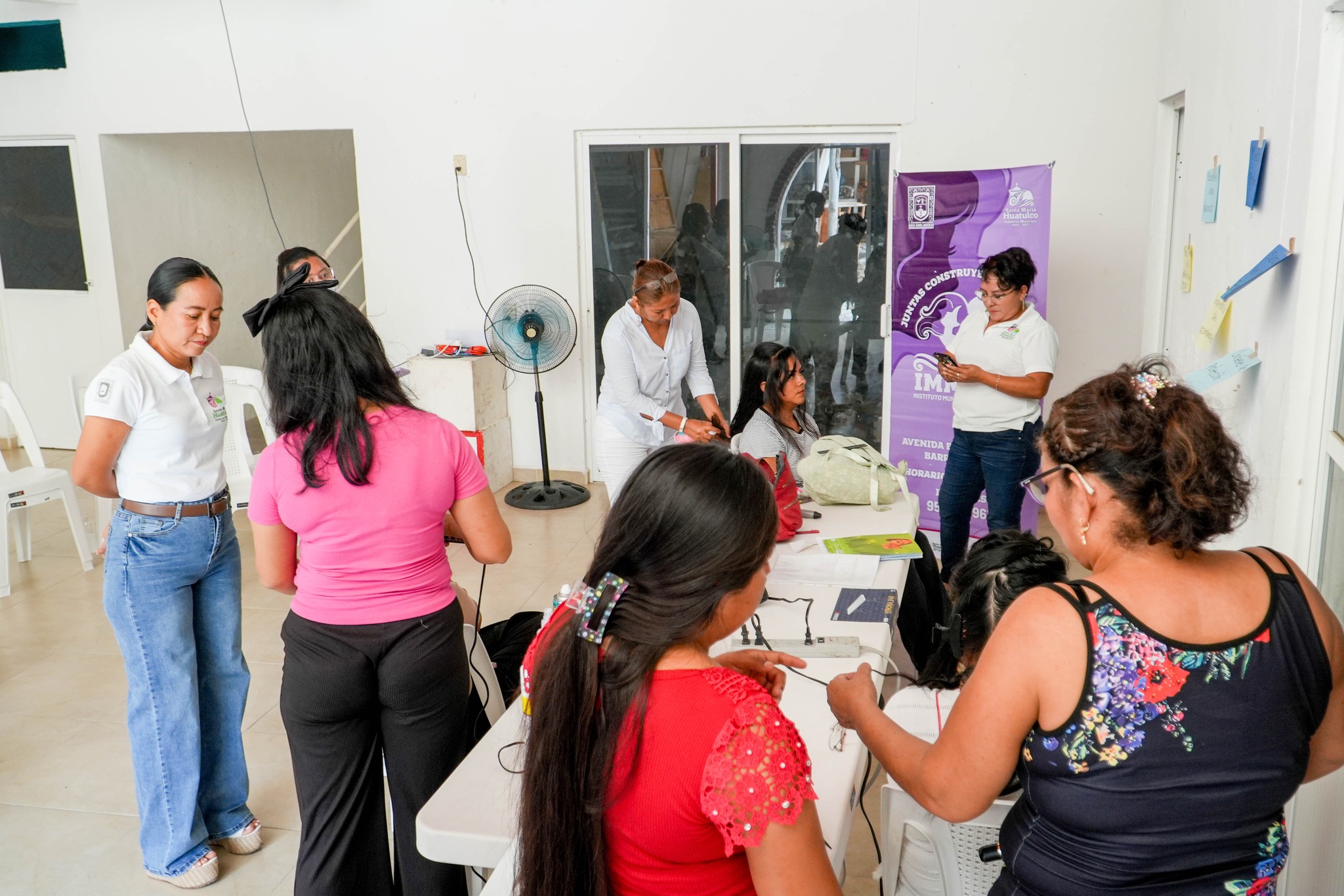 Imagen de Micro-training in Hair Styling Techniques