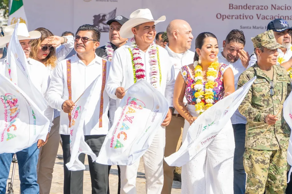 Huatulco Makes History as National Headquarters of the Safe Easter 2025 Operation