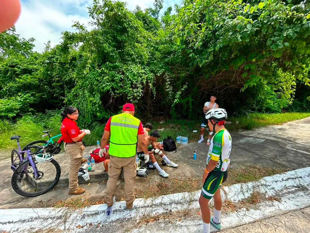 Atención oportuna durante la Carrera Ciclista “Lunes del Cerro”