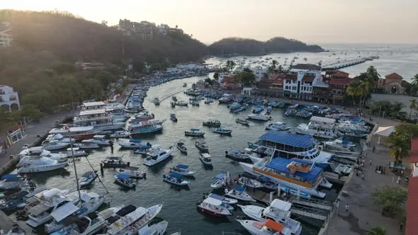  Banderazo de salida del 34° Torneo Internacional de Pesca de Marlín Huatulco 2026