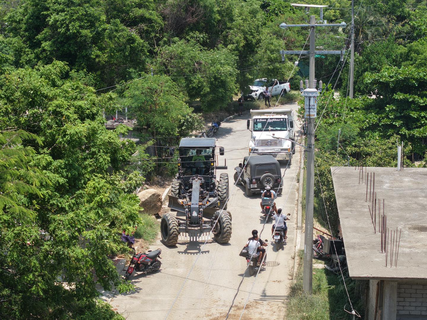 Road Maintenance in Techal Blanco Access