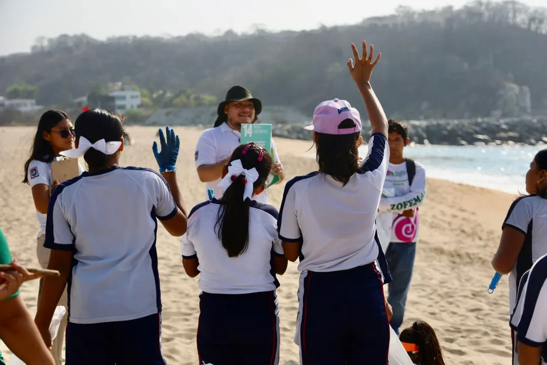  Conmemoración del Día Internacional de la Madre Tierra en Huatulco