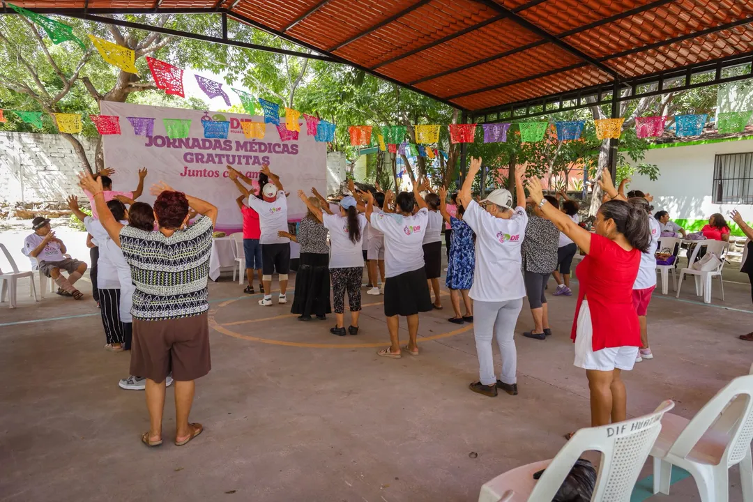 Imagen de Con amor y movimiento, fortalecemos su bienestar