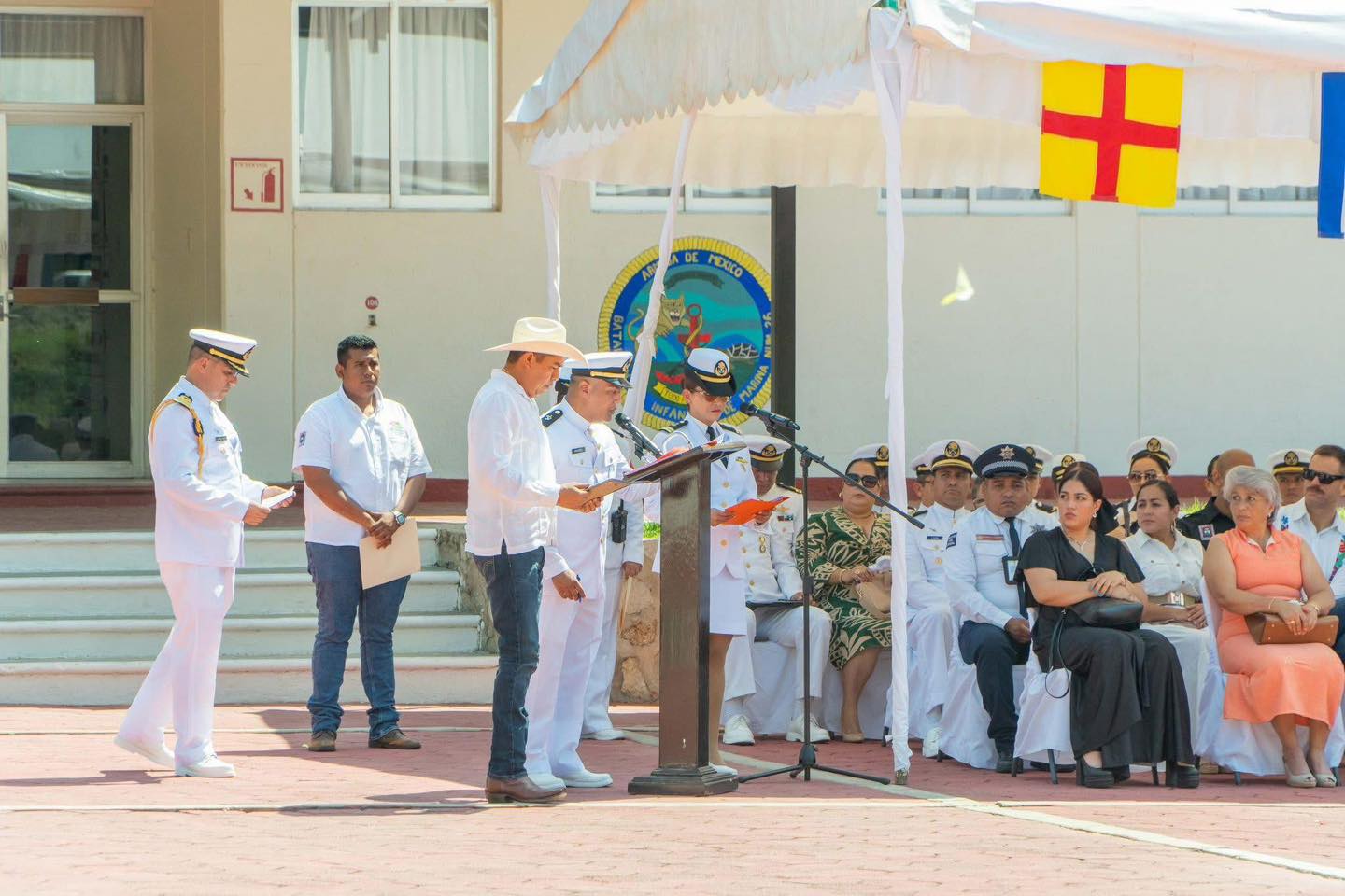 Imagen de Recognizing the Work of the Navy in Huatulco