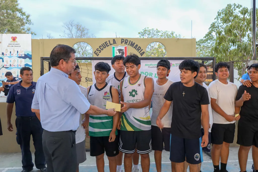 Imagen de Playing for Peace: Fostering Sports and Coexistence