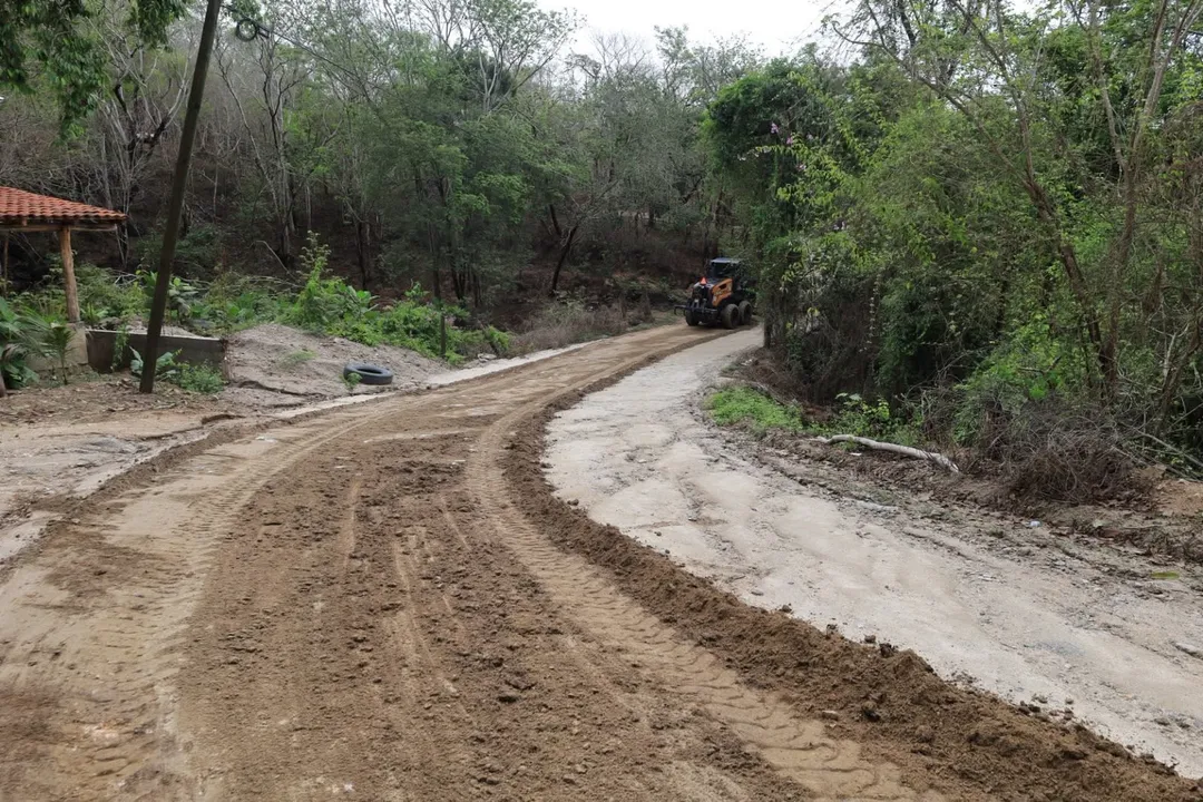 Atención a comunidades de Santa Cruz Huatulco tras las lluvias