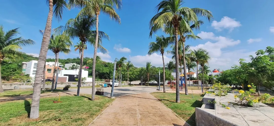 We Continue Addressing the Needs of Santa Cruz Huatulco Sectors