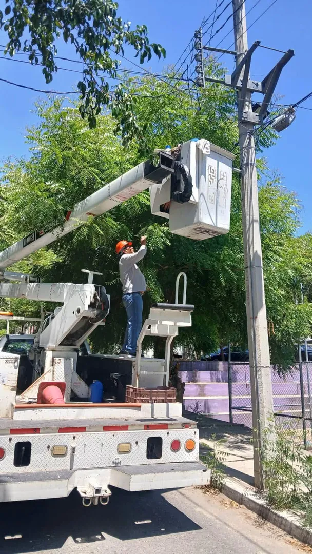 Municipal Government Strengthens Public Lighting in Huatulco