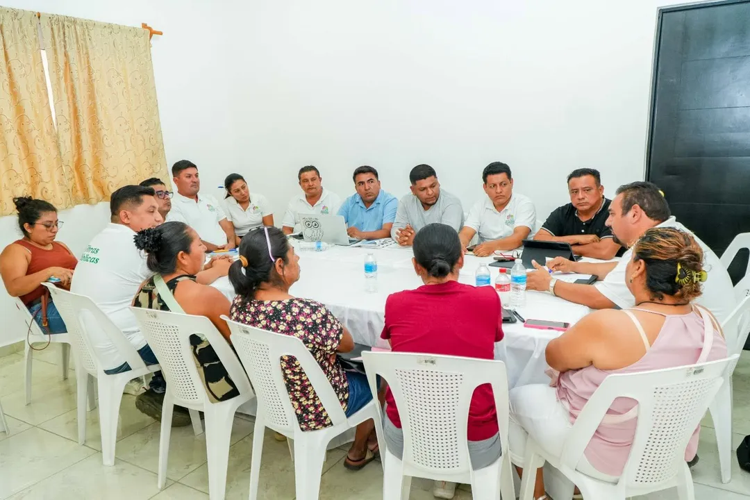 Municipal Government Follows Up on Agreements with the 6th Stage of Ricardo Flores Magón Neighborhood