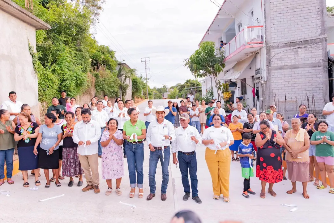MORE PUBLIC WORKS AND RESULTS FOR HONDURA DE TORO!