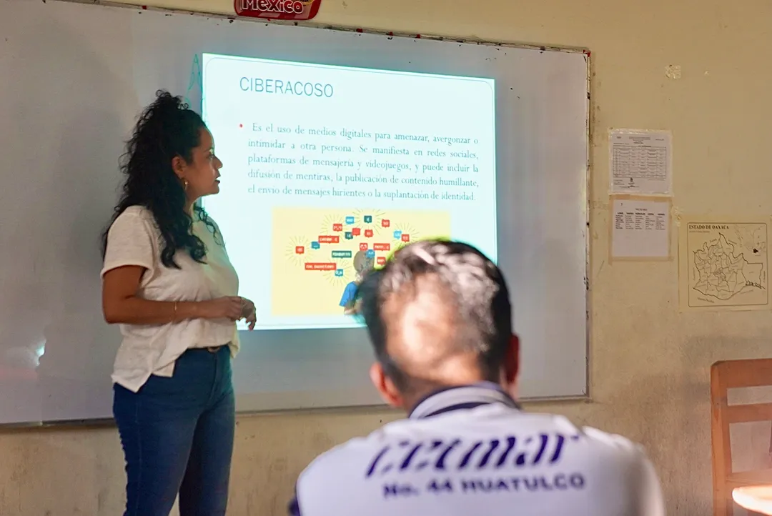 Imagen de Previniendo el ciberacoso en Huatulco 