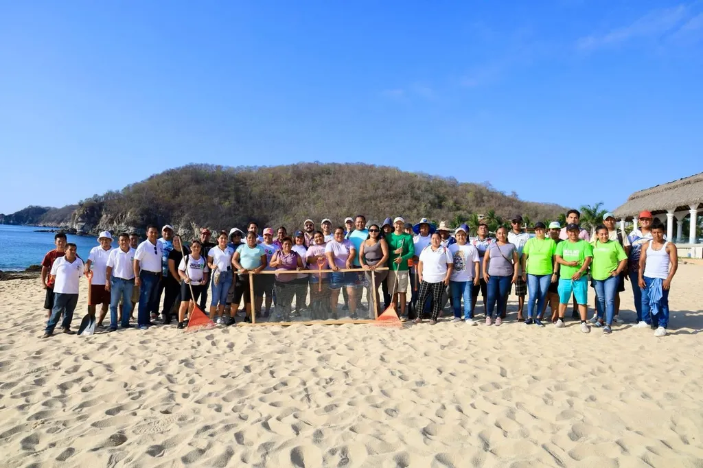 Municipal Government and Students Carry Out Cleaning Day at Chahué Beach Prior to Certification Audit