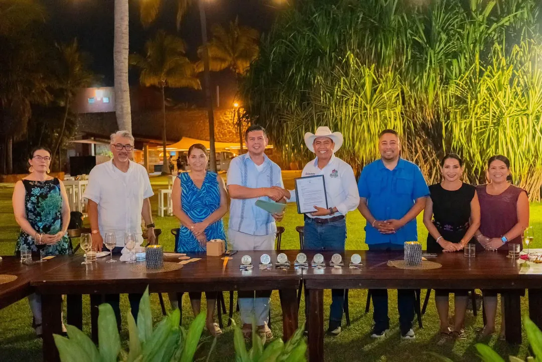 Huatulco Promotes International Alliances