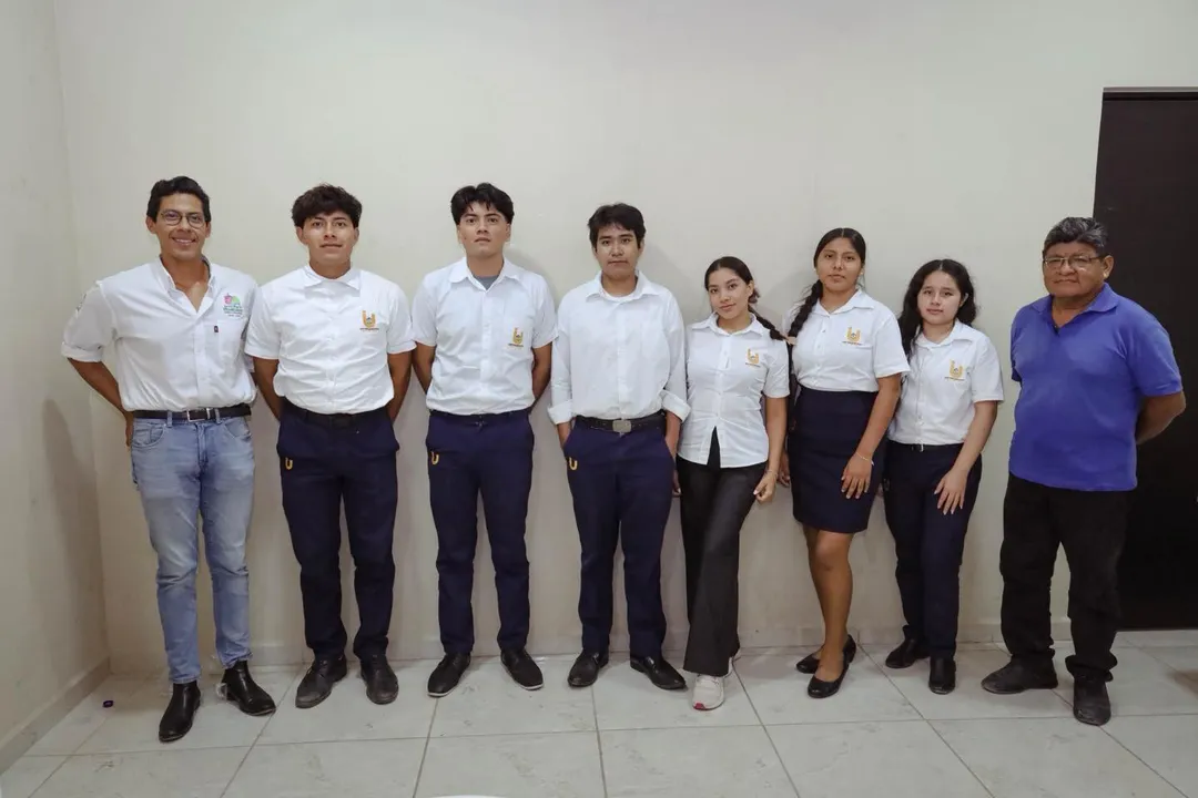 Imagen de UNIREU Students Explore Professional Practice
