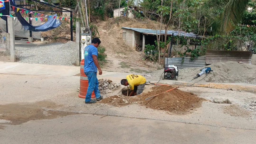 Water Supply Network Works in Paso Ancho