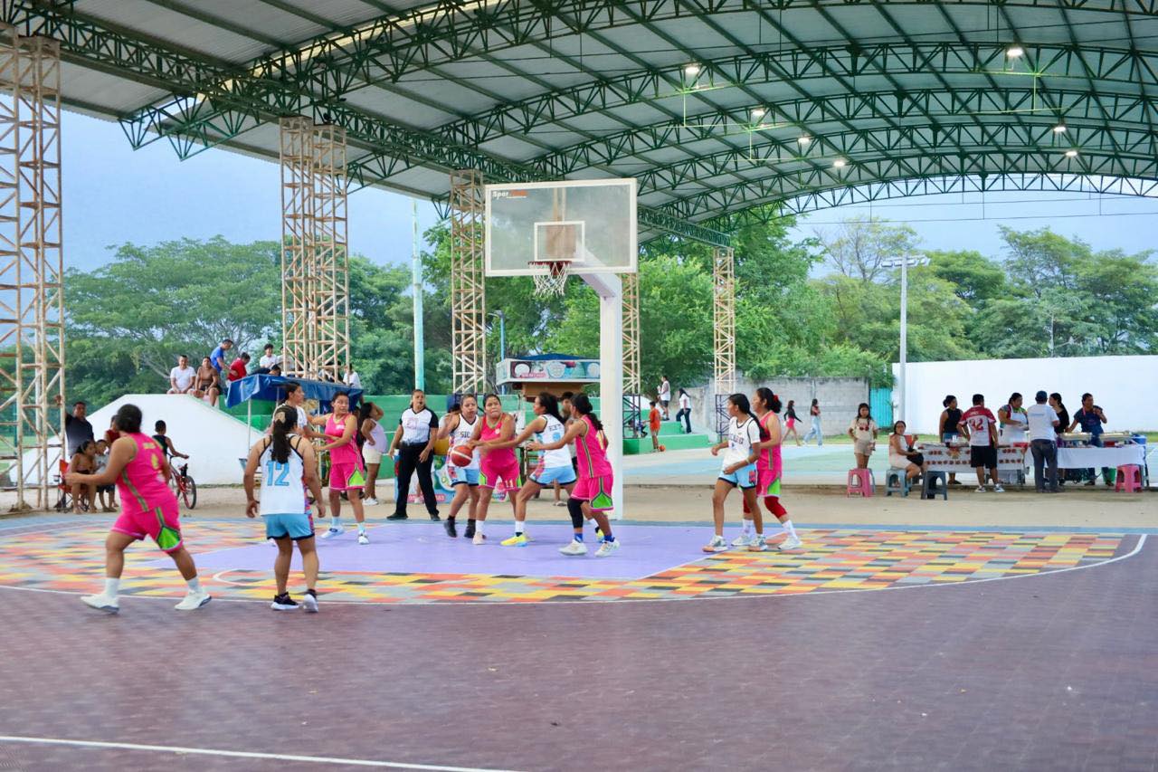 Imagen de Huatulco: Passion for Sports