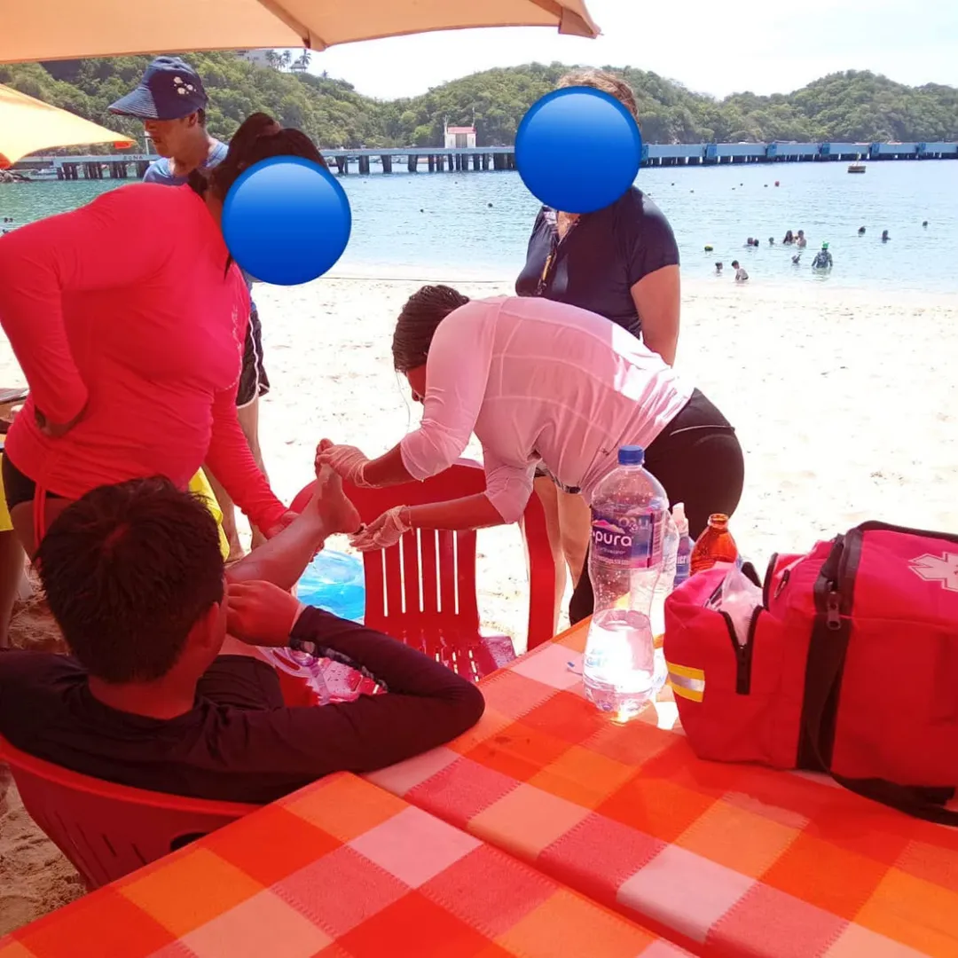 Timely Assistance at Santa Cruz Beach