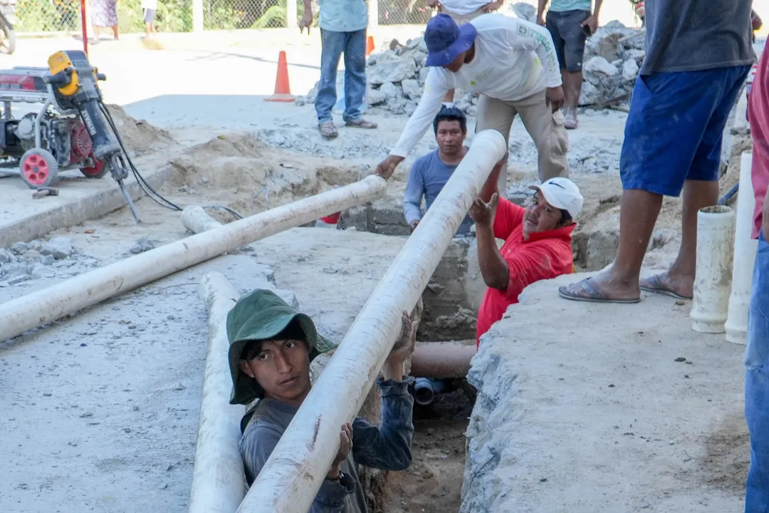 Water System Maintenance in Techal Blanco Neighborhood