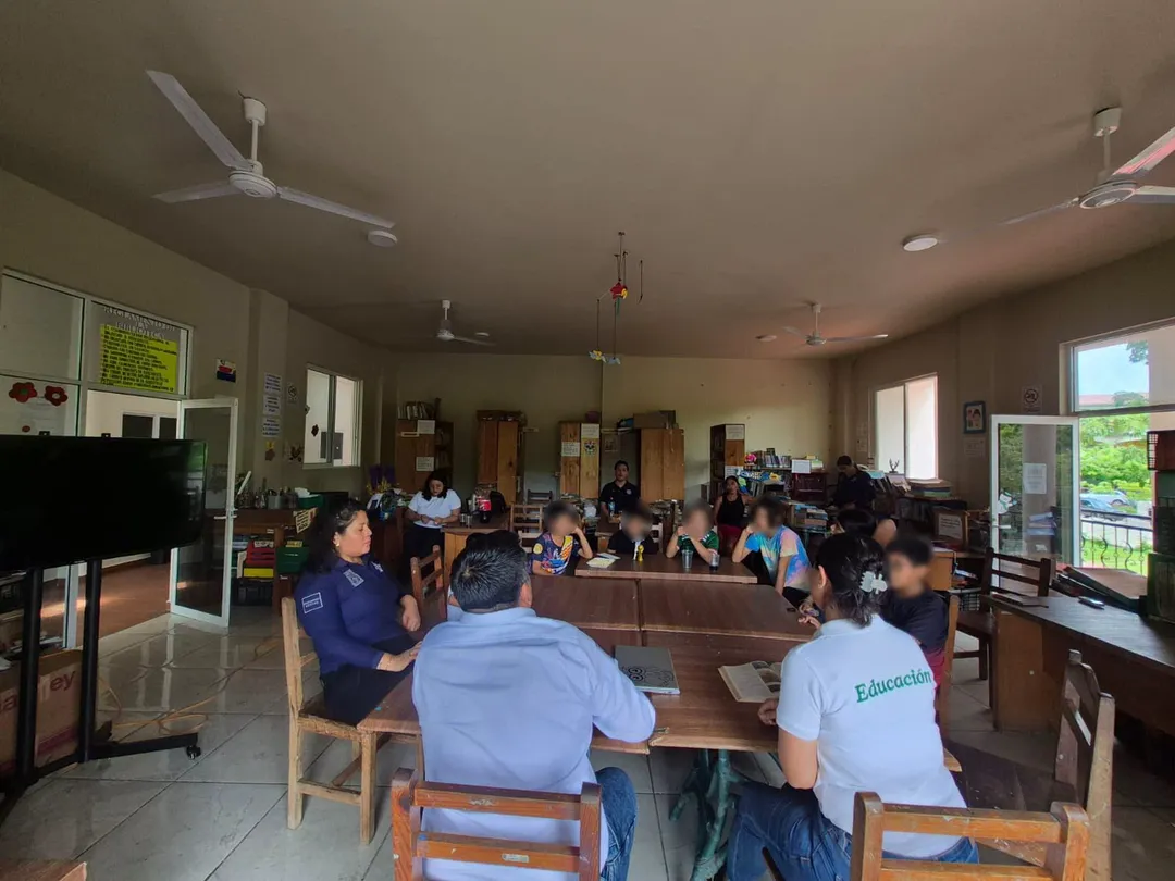 Promoting Reading and Values in Huatulco's Children