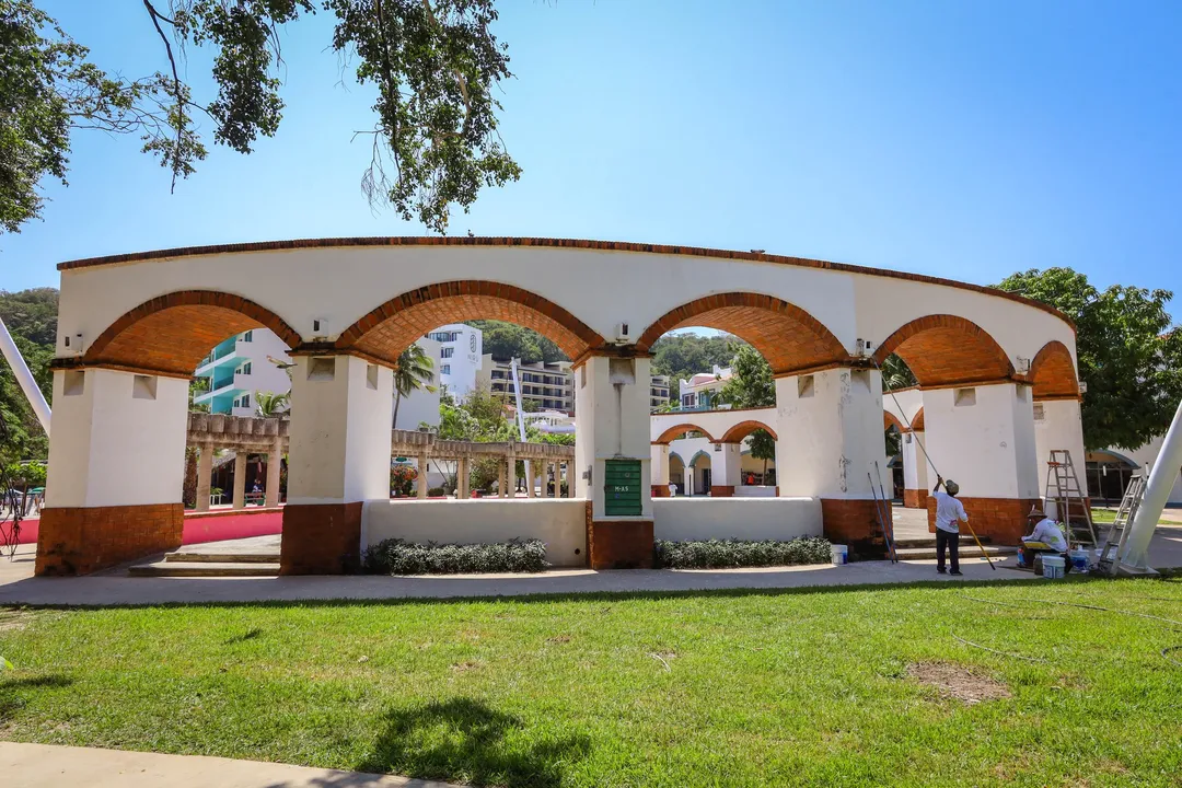 Paint Rehabilitation in Santa Cruz Huatulco