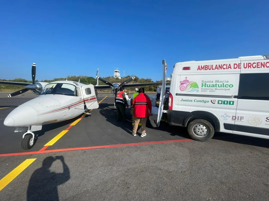Santa Cruz Huatulco: Apoyo en traslado de paciente