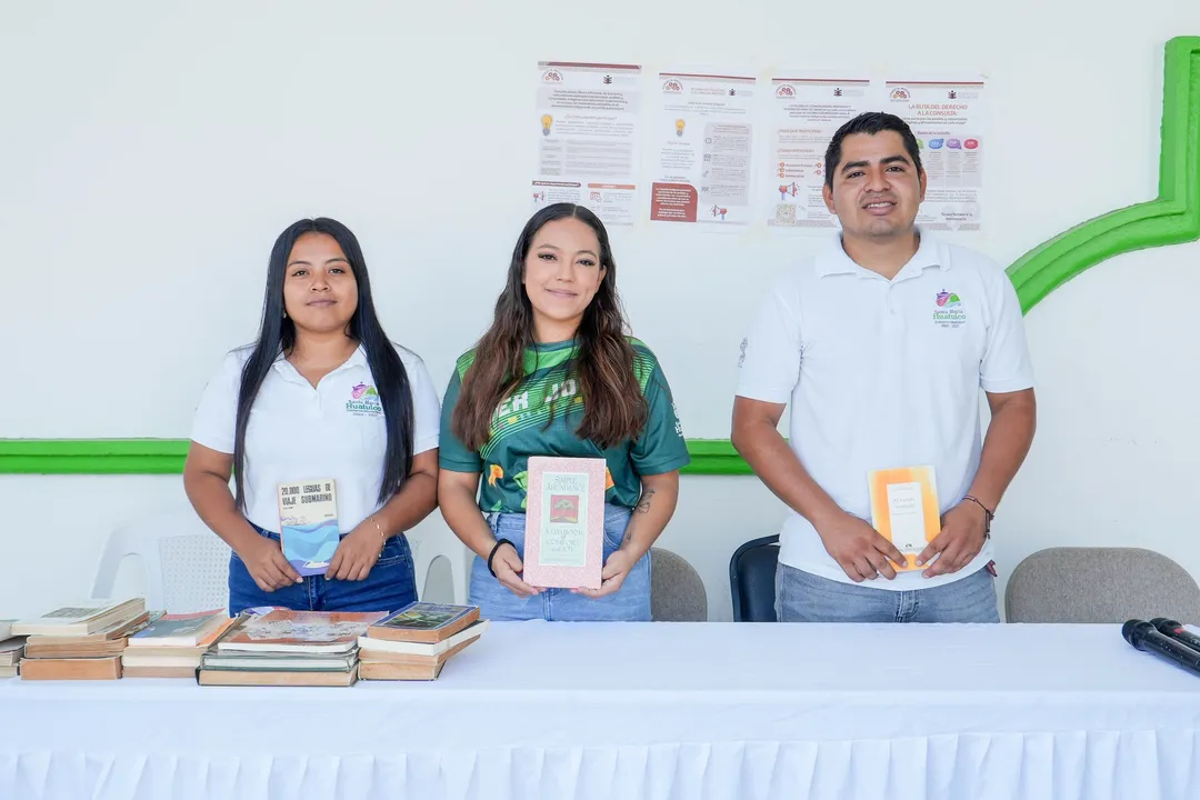 Santa María Huatulco: IMJUVE realiza Libro Fest