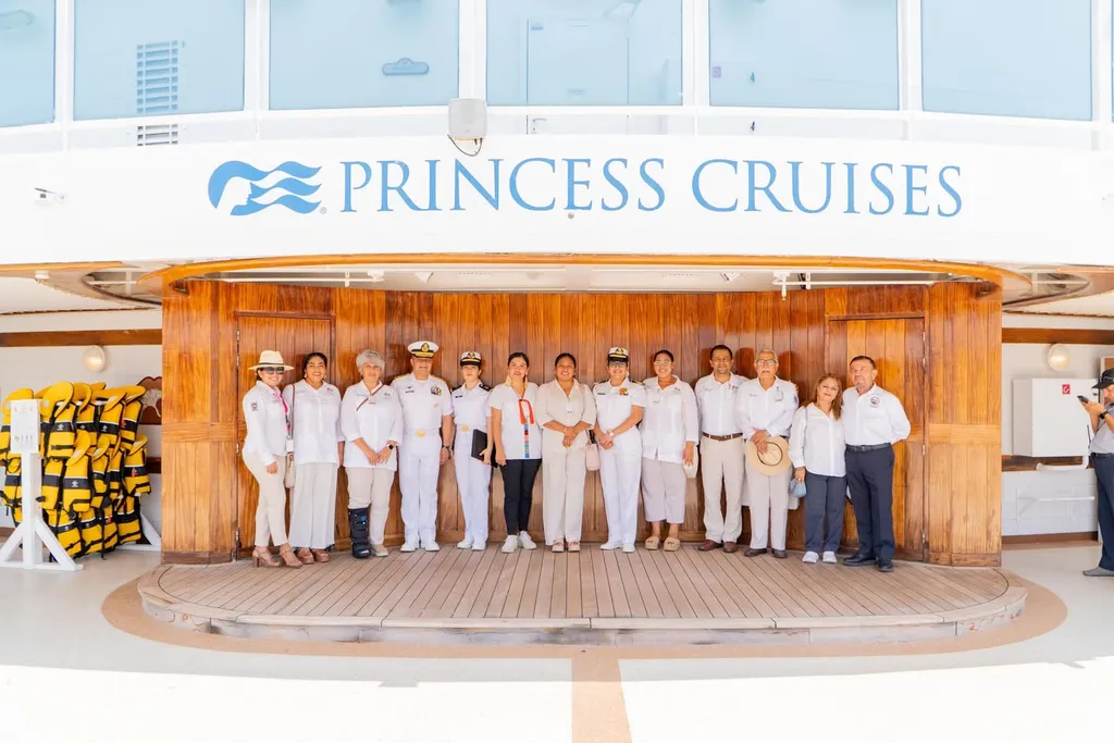 Huatulco Successfully Closes the 2024-2025 Cruise Season