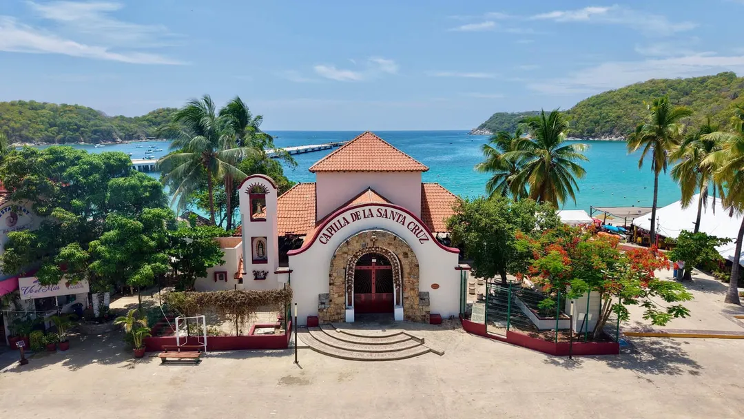 Painting Work Concludes at the Santa Cruz Chapel