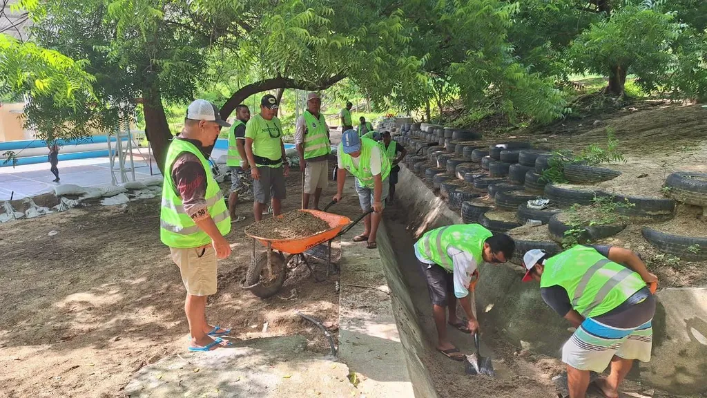 Imagen de Responding to the Call of the School Community