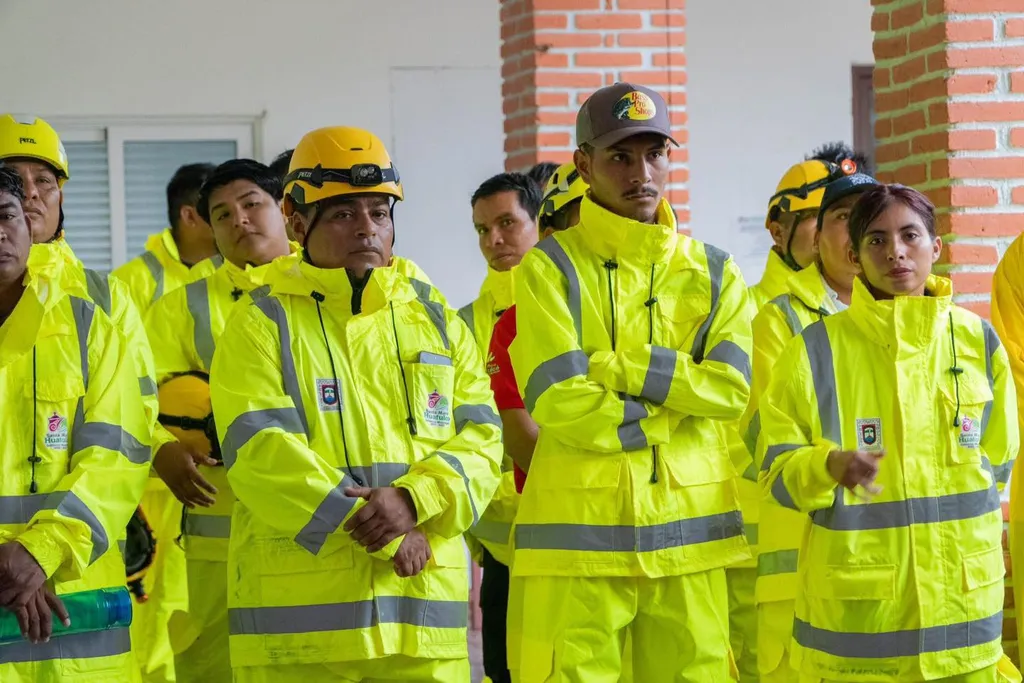 Working Together for the Security of Huatulco