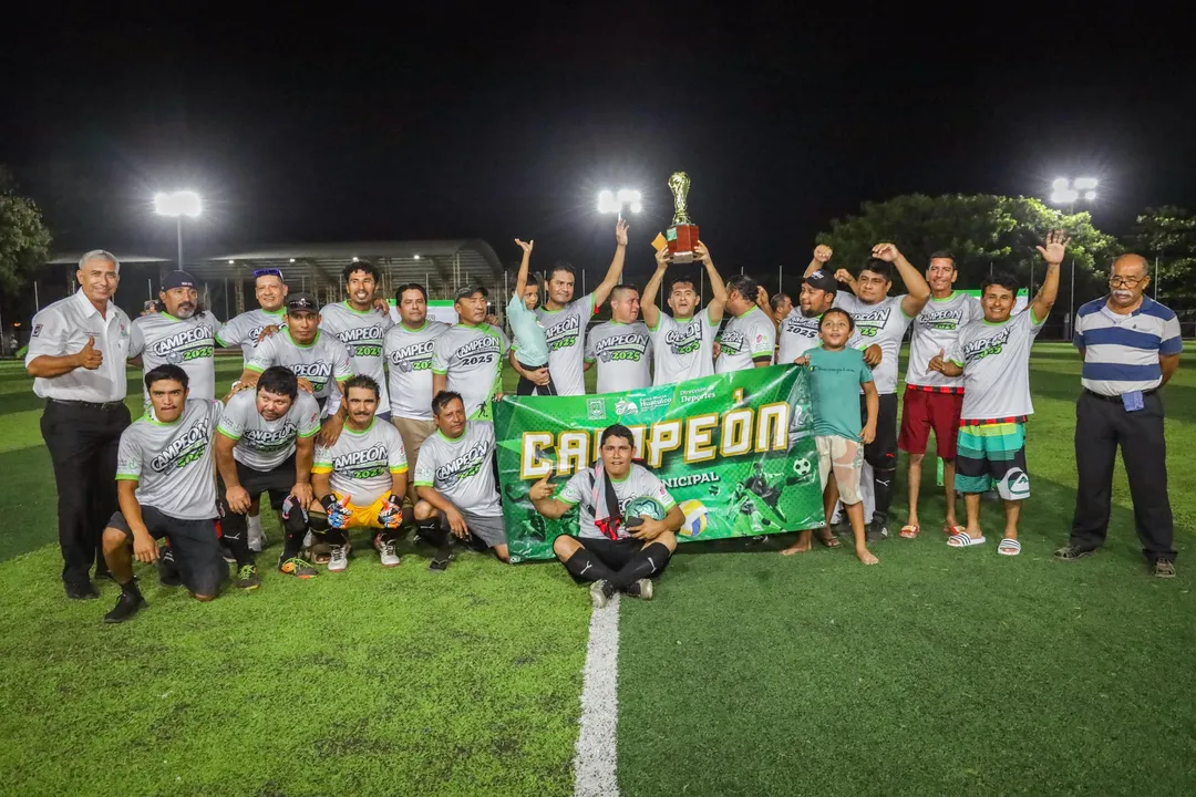 Imagen de Santa Cruz Huatulco: Celebramos la gran final de la Liga Municipal de Fútbol
