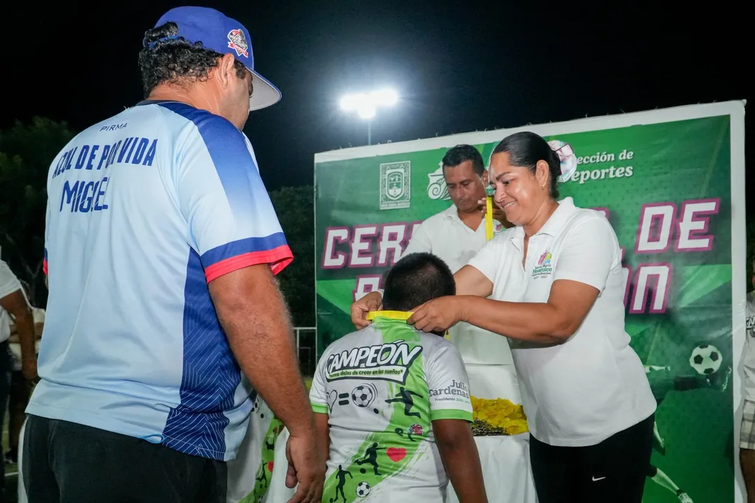 Santa Cruz Huatulco: Celebramos la gran final de la Liga Municipal de Fútbol Infantil 