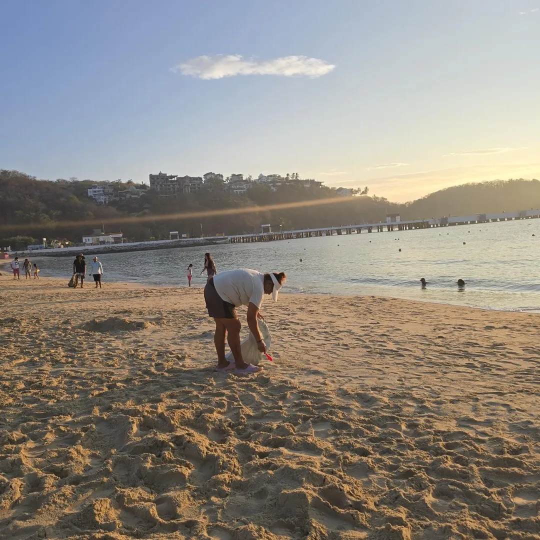 Cleanup Day Held at Santa Cruz Beach