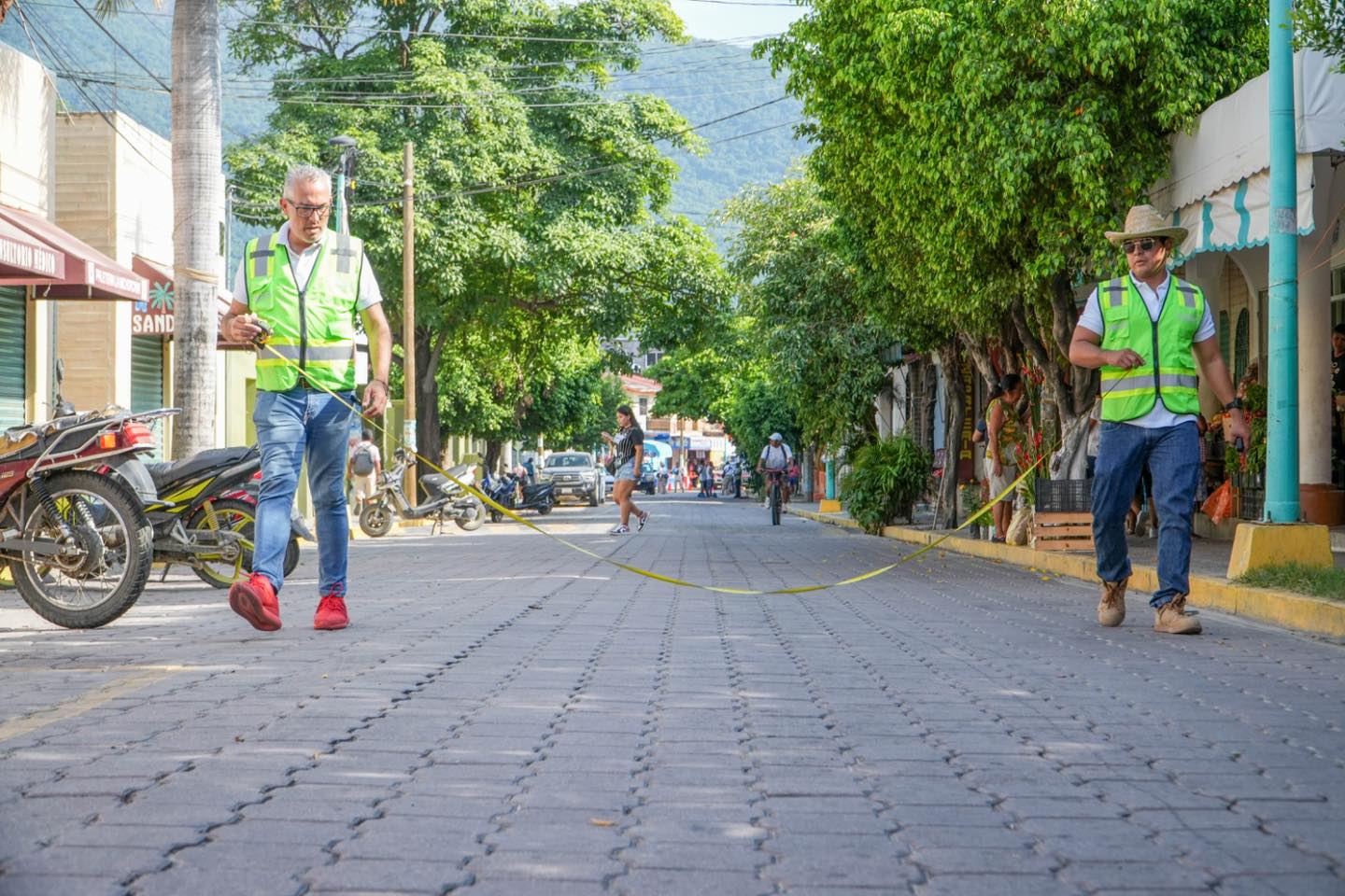 Inicia el proyecto “Calles que nos Unen” en la avenida Benito Juárez