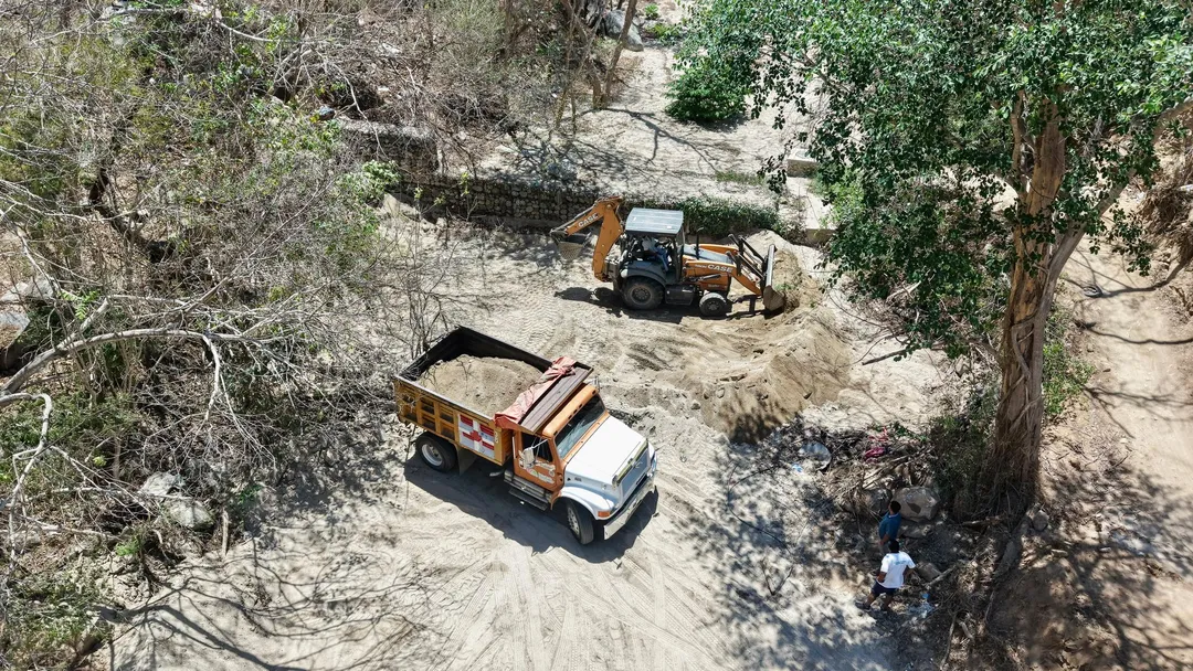 Imagen de Desilting Work on Gabions of Colorín Street