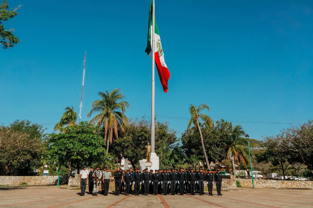 Conmemoración del Día de la Bandera: Un acto de Unidad y Valores