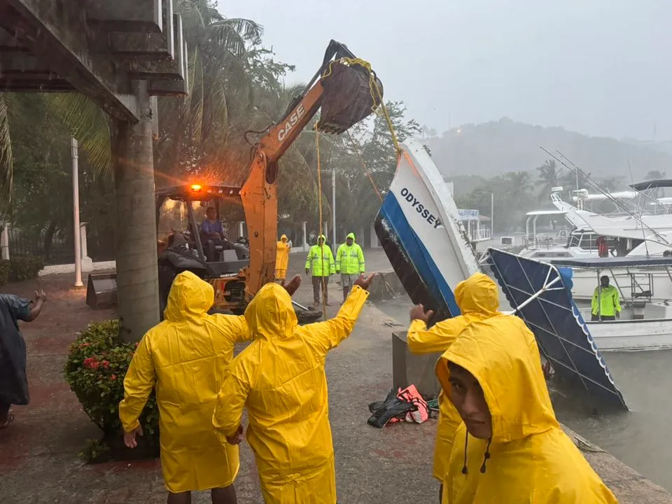 Municipal Government Actions in Response to Hurricane Erick