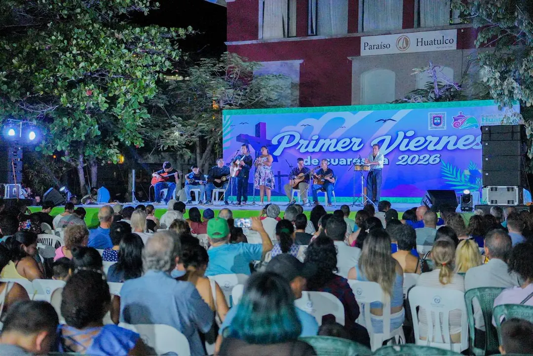  Santa Cruz Huatulco celebró el Primer Viernes de Cuaresma 2026