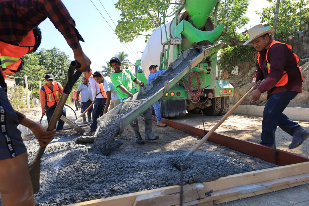 Earthwork Cuts in Barrio de La Cruz