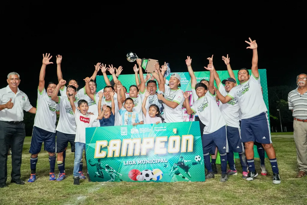 Imagen de ¡Emocionante final de Primera Fuerza en Santa María Huatulco!