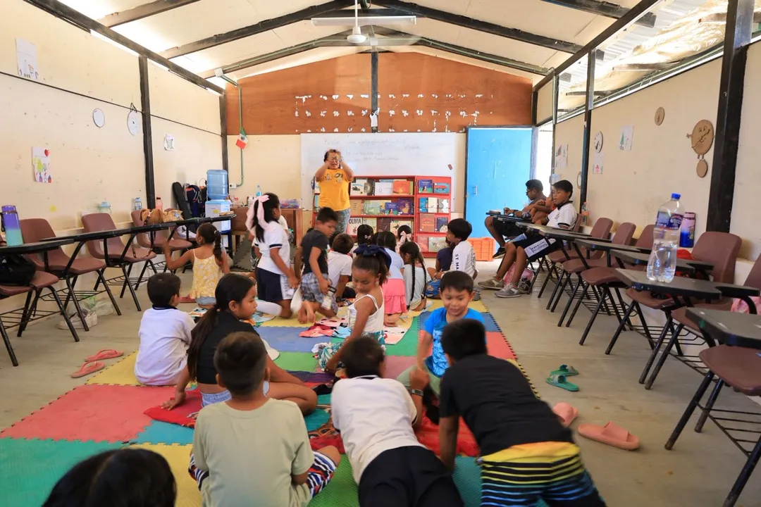 Imagen de Promoting Reading and Creativity in San Agustín Bay