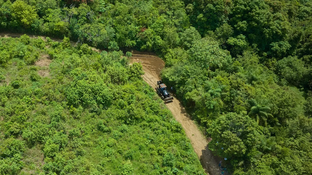 We Rehabilitate the Roads in the Upper Part of Huatulco